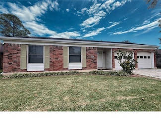 761 Holyoke Place, Gretna, LA 70056