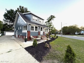 21430 Lakeshore Blvd, Euclid, OH 44123