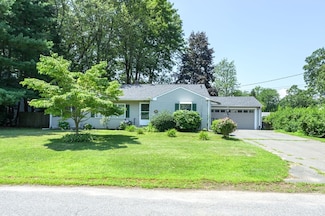 36 Yamaska Rd, Springfield, MA 01118