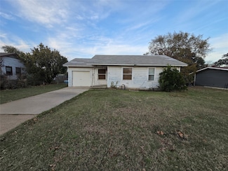 321 E Mustang St, Crowley, TX 76036