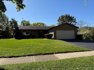 125 W Margaret Terrace, Cary, IL 60013