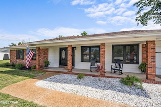 4218 Northshore Rd, Lynn Haven, FL 32444