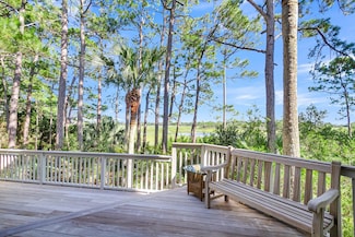 11 Falcon Point Rd, Johns Island, SC 29455