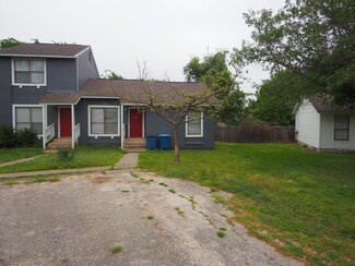 124 Hillside Dr Unit B, Elgin, TX 78621