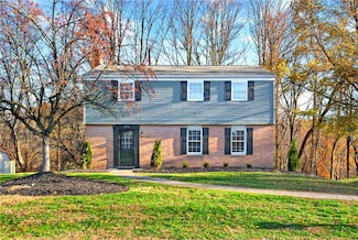 134 Rebecca Dr, Pittsburgh, PA 15237