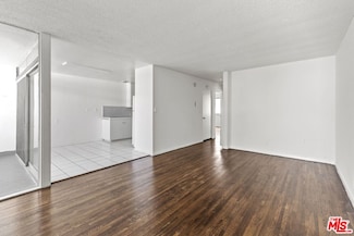 1233 Barry Ave Unit 201, Los Angeles, CA 90025