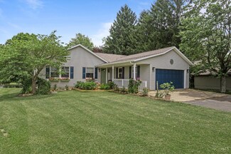 378 Waynoka Dr, Lake Waynoka, OH 45171