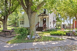 1105 Iowa 38, Tipton, IA 52772