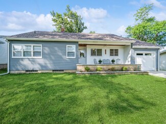 3221 Iowa Ave SE, Cedar Rapids, IA 52403
