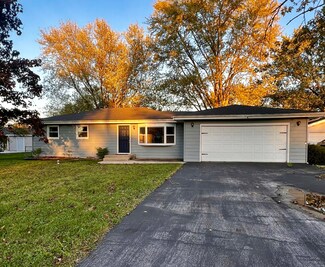 10401 Jennings Place, Crown Point, IN 46307