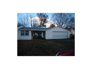 309 N 1st St, Gower, MO 64454