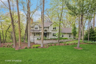 42W142 Ravine Dr, Saint Charles, IL 60175