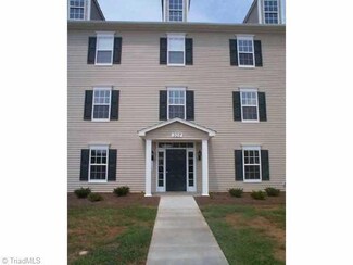107 Oak Wind Dr Unit 101, Advance, NC 27006