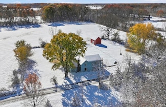 19203 6th Rd, Plymouth, IN 46563