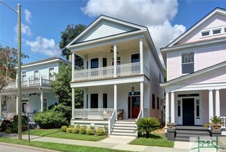 504 E 40th St, Savannah, GA 31401