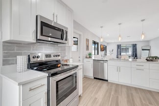 14820 Wildflower Ln, Delray Beach, FL 33446