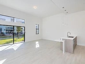 4500 NW 8th Place Unit 4500, Plantation, FL 33317