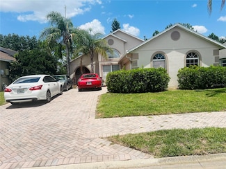 807 Knightsbridge Cir, Davenport, FL 33896