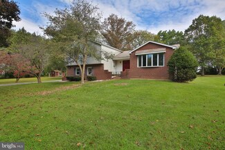2687 Overhill Dr, Norristown, PA 19403