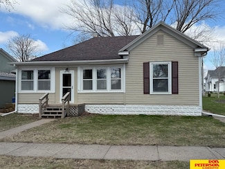 520 State St, Lyons, NE 68038