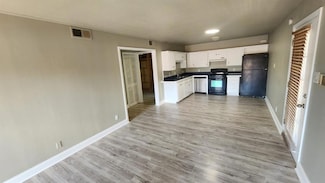 1304 Summit St Unit 206, Austin, TX 78741