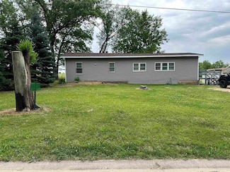 311 E South Park Dr, Byron, IL 61010