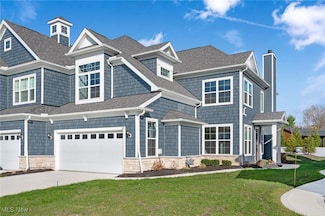 505 Port Side Dr, Avon Lake, OH 44012