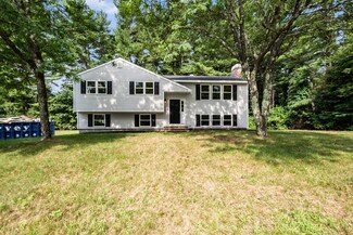 17 Chestnut Dr, Townsend, MA 01469
