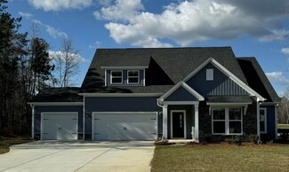 208 Darby Meadow Ln, Ridgeville, SC 29472