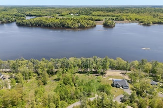 57 Bay Field Dr, Woolwich, ME 04579