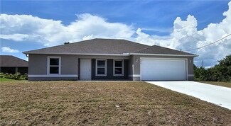 8056 Sunrise Cir, Labelle, FL 33935