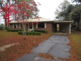 2072 Gorrie Ave, Sneads, FL 32460