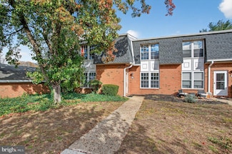 1107 Harbour Dr Unit 1107, Palmyra, NJ 08065