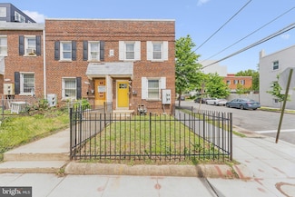 1740 H St NE, Washington, DC 20002