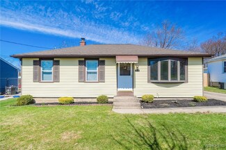 188 Burmon Dr, Orchard Park, NY 14127
