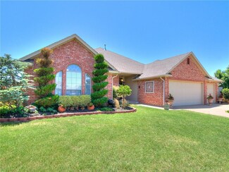 4104 Pascali Ct, Yukon, OK 73099