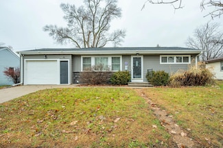 2213 Jensen Ave, Ames, IA 50010