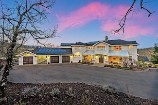 80 Placer Hill Dr, Jacksonville, OR 97530