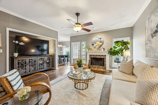 8426 Barnaby St, Dallas, TX 75243