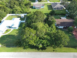 462 Joy Haven Dr, Sebastian, FL 32958