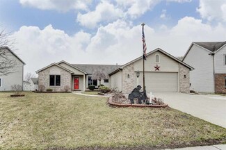 305 Maple Knoll Dr, Garrett, IN 46738