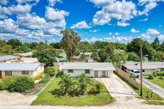 835 Spruce St, Englewood, FL 34223