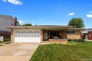 33119 Shelley Lynne Dr, Sterling Heights, MI 48312