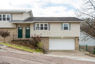 776 Briarwood St, Morgantown, WV 26505