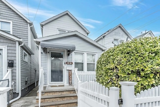 111-32 147th St, Jamaica, NY 11435