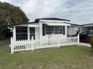 37145 Lois Ave, Zephyrhills, FL 33542
