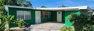 1303 N 19th St, Fort Pierce, FL 34950