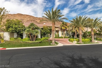 2733 Red Arrow Dr, Las Vegas, NV 89135