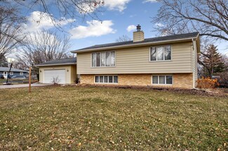 402 Normandy Ct, North Mankato, MN 56003