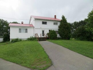 176 Garland Rd, Mapleton, ME 04757
